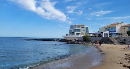 Séjour sur un Voilier à Quai au Port Du Cap D Agde