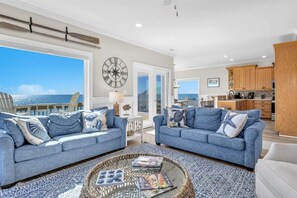 Smart TV, chimenea, tenis de mesa y libros 