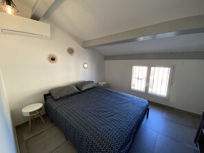 1 Schlafzimmer, Reisekinderbett, WLAN, Bettwäsche
