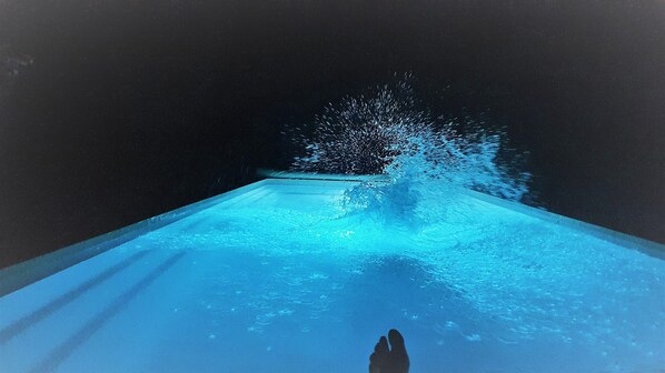 Outdoor pool, a heated pool