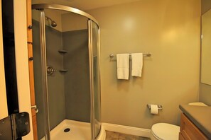 Hair dryer, towels