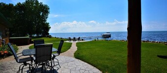 Amazing Home- Beach, Dock, Water Toys, Firepit