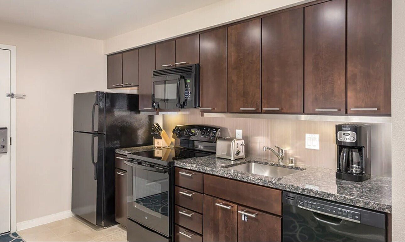 1 bedroom dlx condo at Desert Blue Resort, sleeps 4