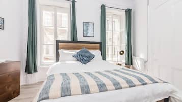 3 bedrooms, iron/ironing board, free WiFi