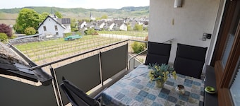 Ferienwohnung "laurentiusblick" mit Panoramablick in den Weinbergen von Leiwen