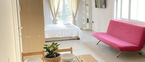 1 bedroom, WiFi