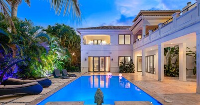 Modern Luxury in Massive Mansion w/ Heated Pool!