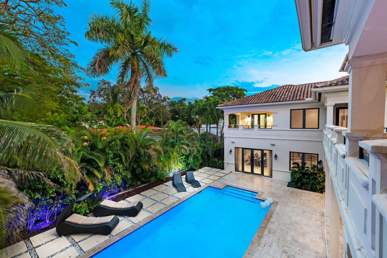 Alberca al aire libre 