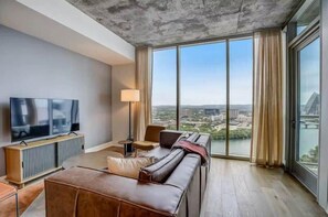 Televisie en een kantoor