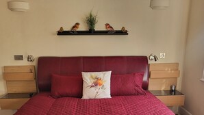 华丽双人房 | 遮光窗帘、免费 WiFi、特色装修、特色家居