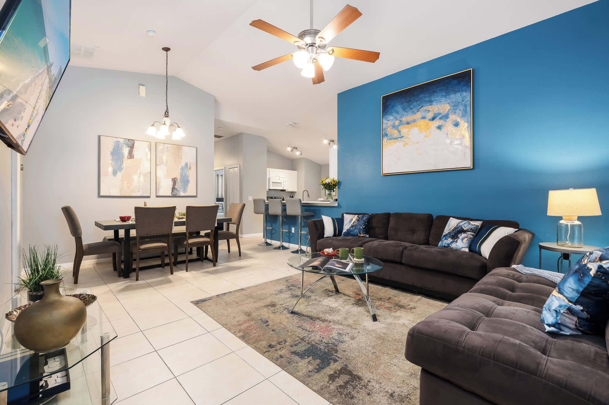 Televisión y oficina 