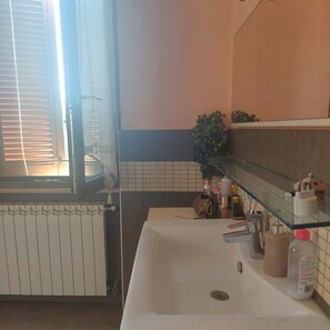 Dusche, Bidet