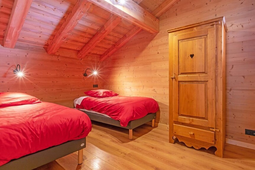 Chalet, Balcony, Fireplace Or Stove, Parking, Tv, 180m², La Chapelle D'abondance - Châtel