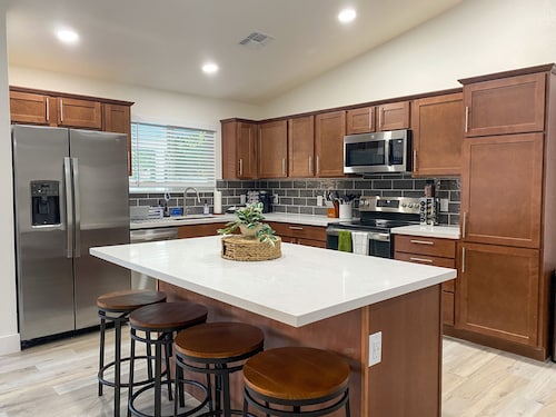 ❃Beat the heat in our private pool! 4BD/2BA! Arcade Games!❃