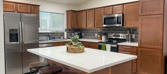 ❃Beat the heat in our private pool! 4BD/2BA! Arcade Games!❃