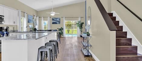 Coffee/tea maker, fridge, microwave, oven