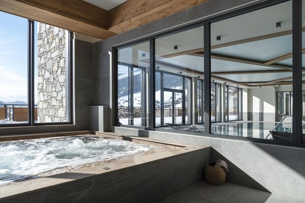 Spa - Wifi, fitness, swimming pool, balcony, parking, tv, ski locker, 40m², Le Grand Bornand (Le Grand-Bornand)