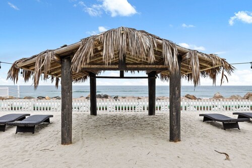 Sandy Seaside 1 Bedroom Retreat - 925-2