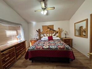 5 bedrooms, iron/ironing board, free WiFi, bed sheets