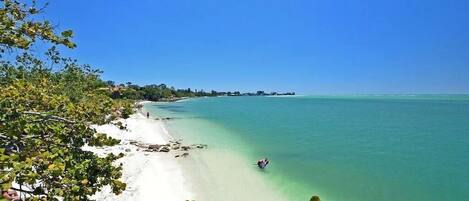 Playa en los alrededores