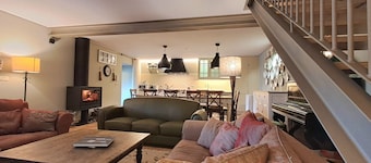 Casa Coura - Five Bedroom Villa, Sleeps 10