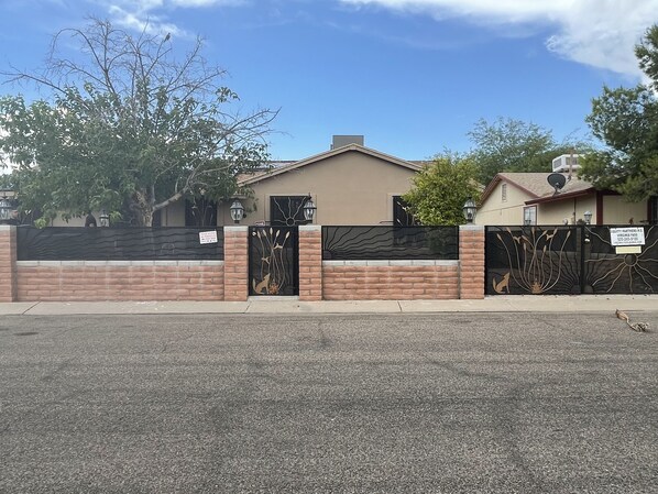 Enceinte de l’hébergement