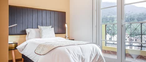 Superior Room | 1 bedroom, premium bedding, down comforters, pillowtop beds