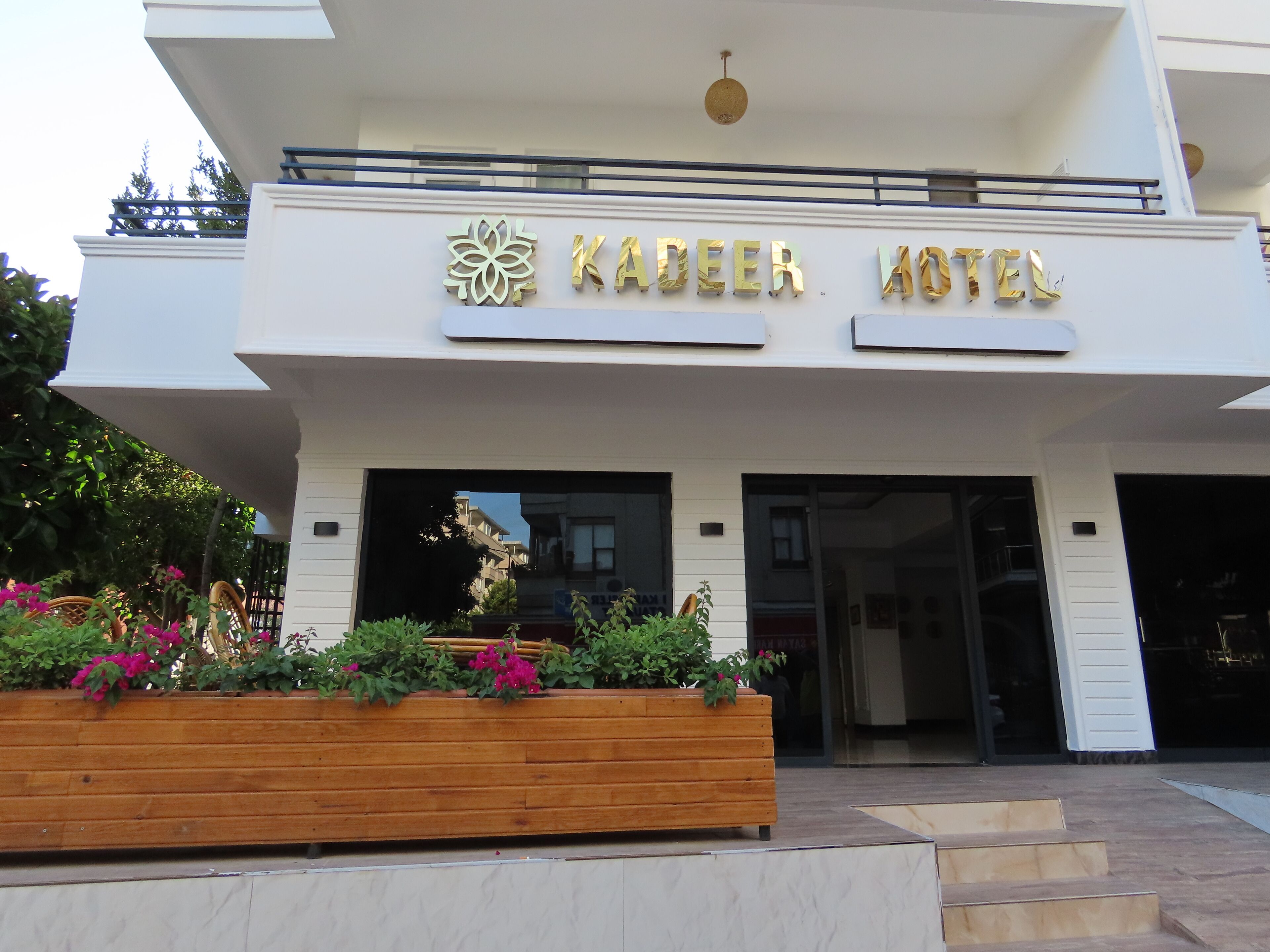 Foto - Kadeer Hotel
