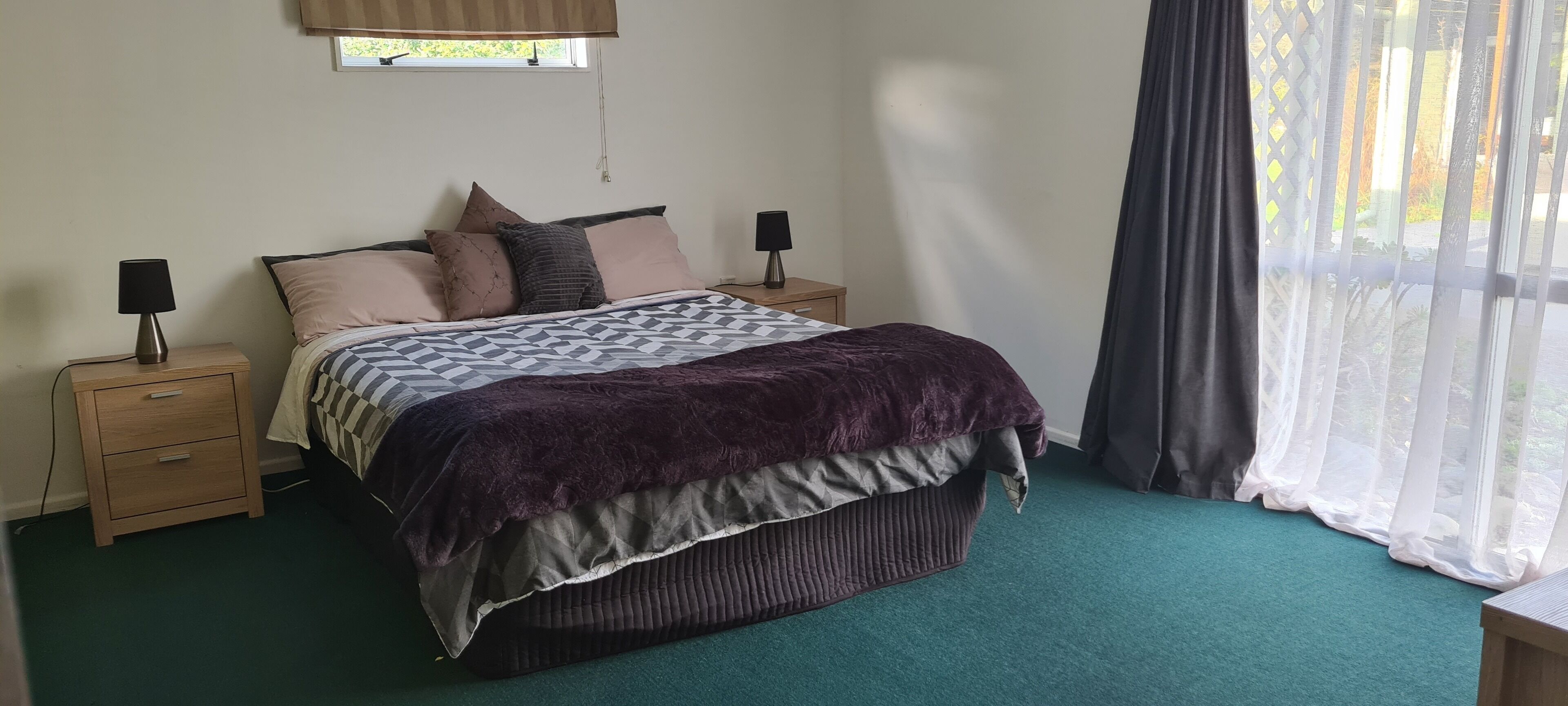 3 soverom, strykejern/-brett, wi-fi (inkludert) og sengetøy