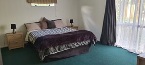 3 soverom, strykejern/-brett, wi-fi (inkludert) og sengetøy