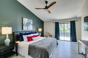 5 sovrum, skrivbord, strykjärn/strykbräda och gratis wi-fi