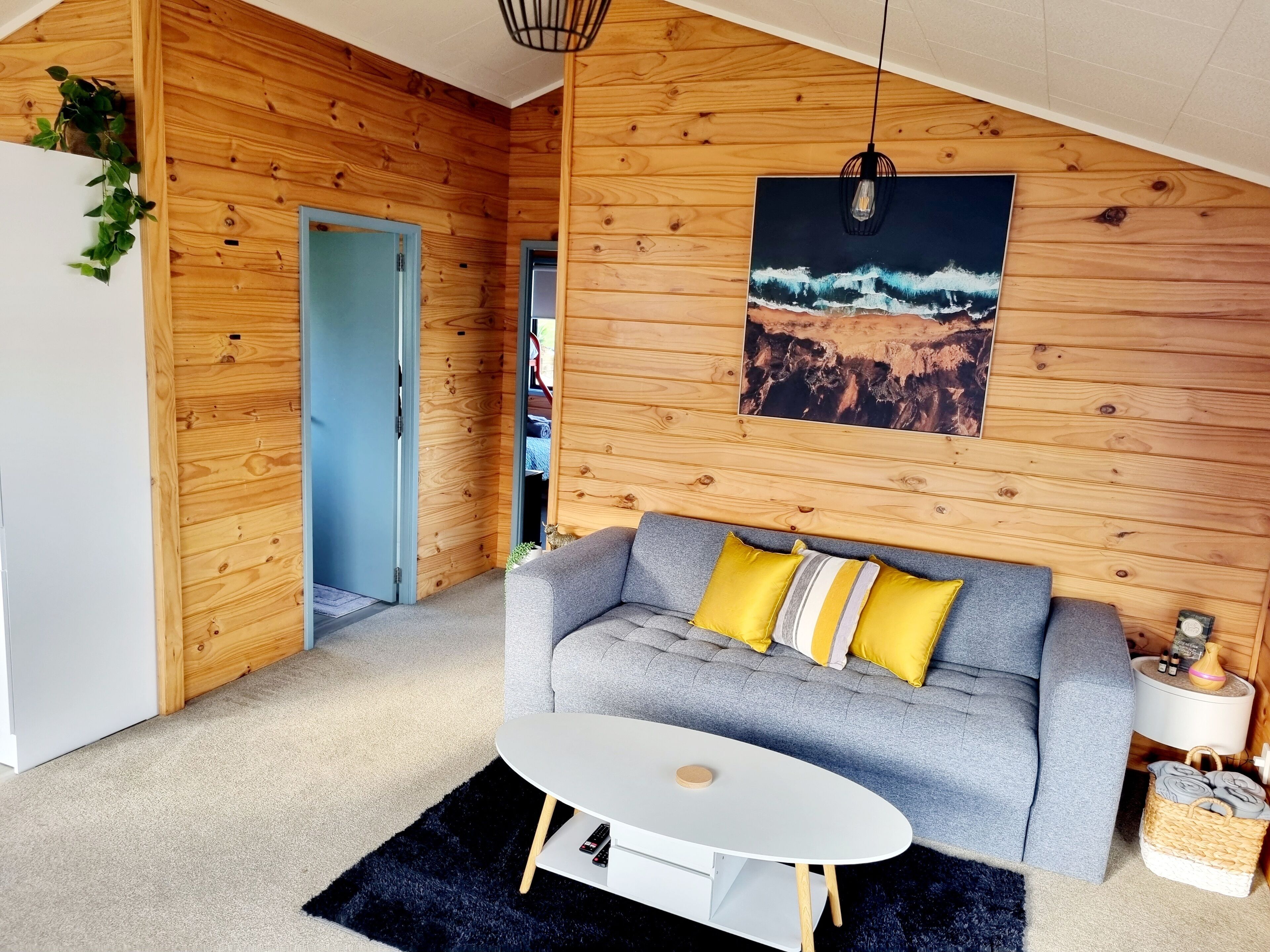 Televisión, libros y estéreo 