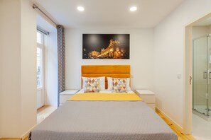 1 quarto, Wi-Fi de cortesia, roupa de cama