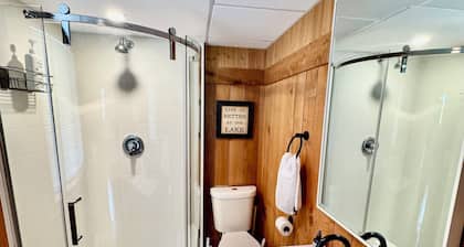 Perfect getaway! Modern, rustic cottage on the St. Joseph River.