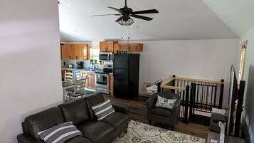 Smart TV, fireplace, DVD player