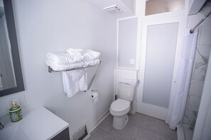 Unclassified image, 2 of 10, button