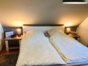 2 dormitorios, tabla de planchar con plancha, wifi