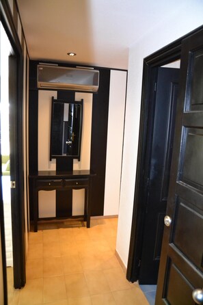 Interior - Pineda Beach 25, L'Estartit - Center (Estartit (L´))