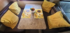 Unclassified image, 4 of 16, button - Delightful 2 Bedroom RV, not too far from the beach  (Torrance)