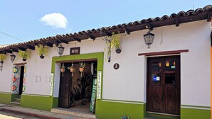 Front of property - Arte Sano Hotel San Cristobal (San Cristóbal de las Casas)