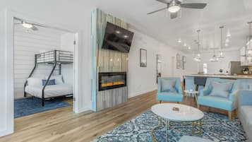 Smart-tv och eldstad