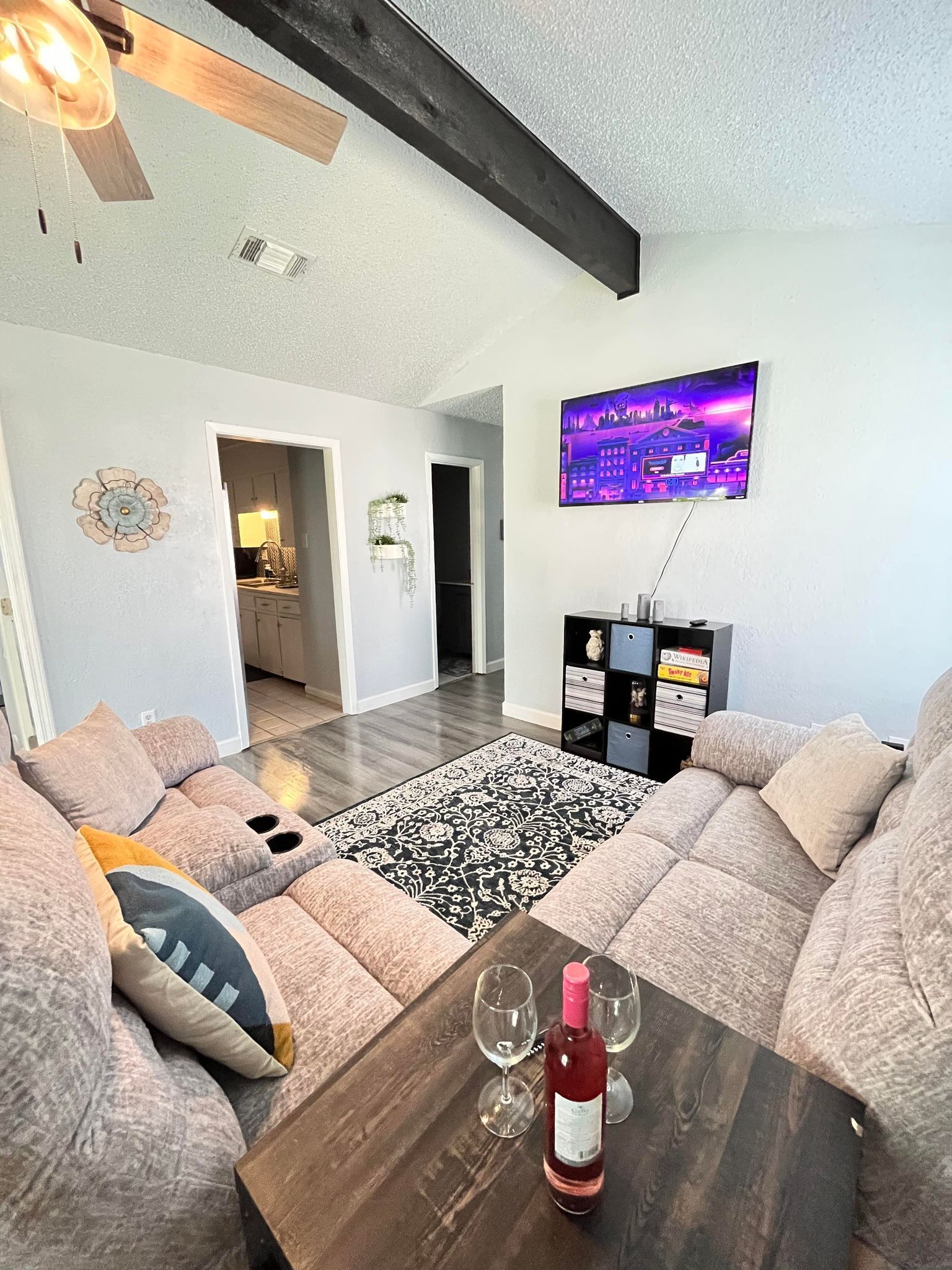 Family Getaway, 3-bedroom Home!