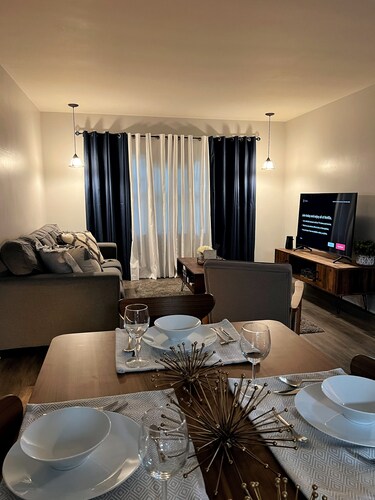 Beautiful and updated place to stay in a quiet neighborhood of Munster Indiana.