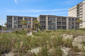 Exterior - Step into your oceanfront paradise (North Myrtle Beach)
