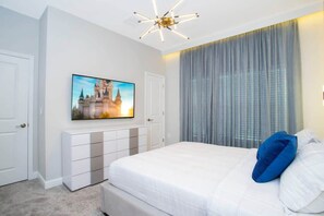 4 habitaciones, escritorio, tabla de planchar con plancha y wifi 