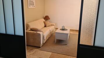 Télévision à écran plat