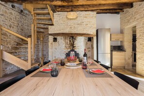 تناول الطعام