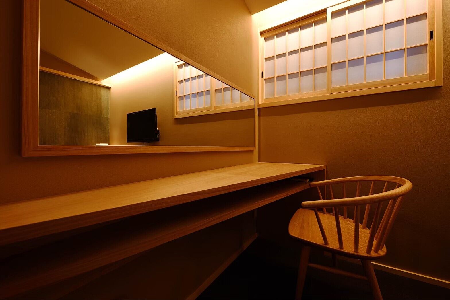 Vierbettzimmer, 2 Doppelbetten, Nichtraucher | Schreibtisch, laptopgeeigneter Arbeitsplatz, kostenloses WLAN