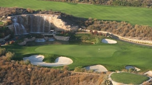 A golf course with bunkers, a waterfall, and a stone wall. - 45% OFF 5B/3B 2 Master Bedrooms Close Pasadena, DTLA, Arcadia - Best Locations (Monrovia)