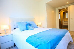 3 bedrooms, free WiFi, bed sheets - FORNERI (Cambrils)